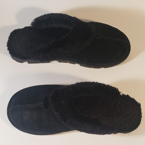 Secret Treasures Women's Size 9 Black Faux Fur Slippers Comfy Slip On Indoor - Picture 4 of 10